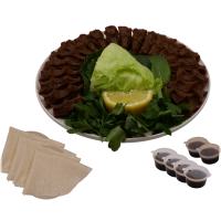 Een royaal pakket met 30 stuks çiğköfte, een vers sla pakket, 6 lavaş, 3x granaatappelsaus en 2x pittige saus